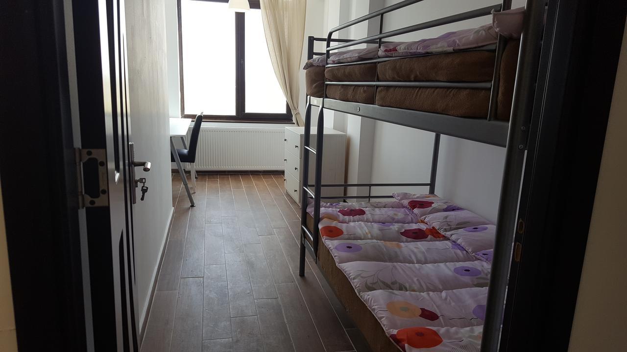 Pipera Park Lake View Apartments 부쿠레슈티 외부 사진