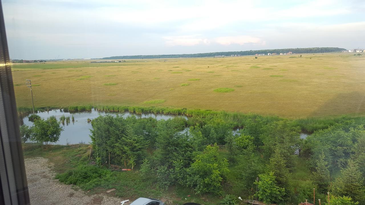 Pipera Park Lake View Apartments 부쿠레슈티 외부 사진